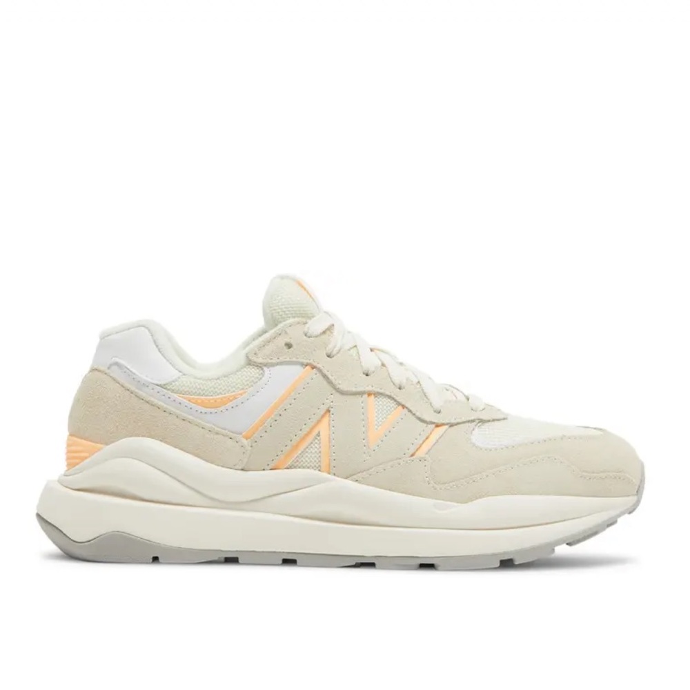 New Balance Cream and Peach Sneakers